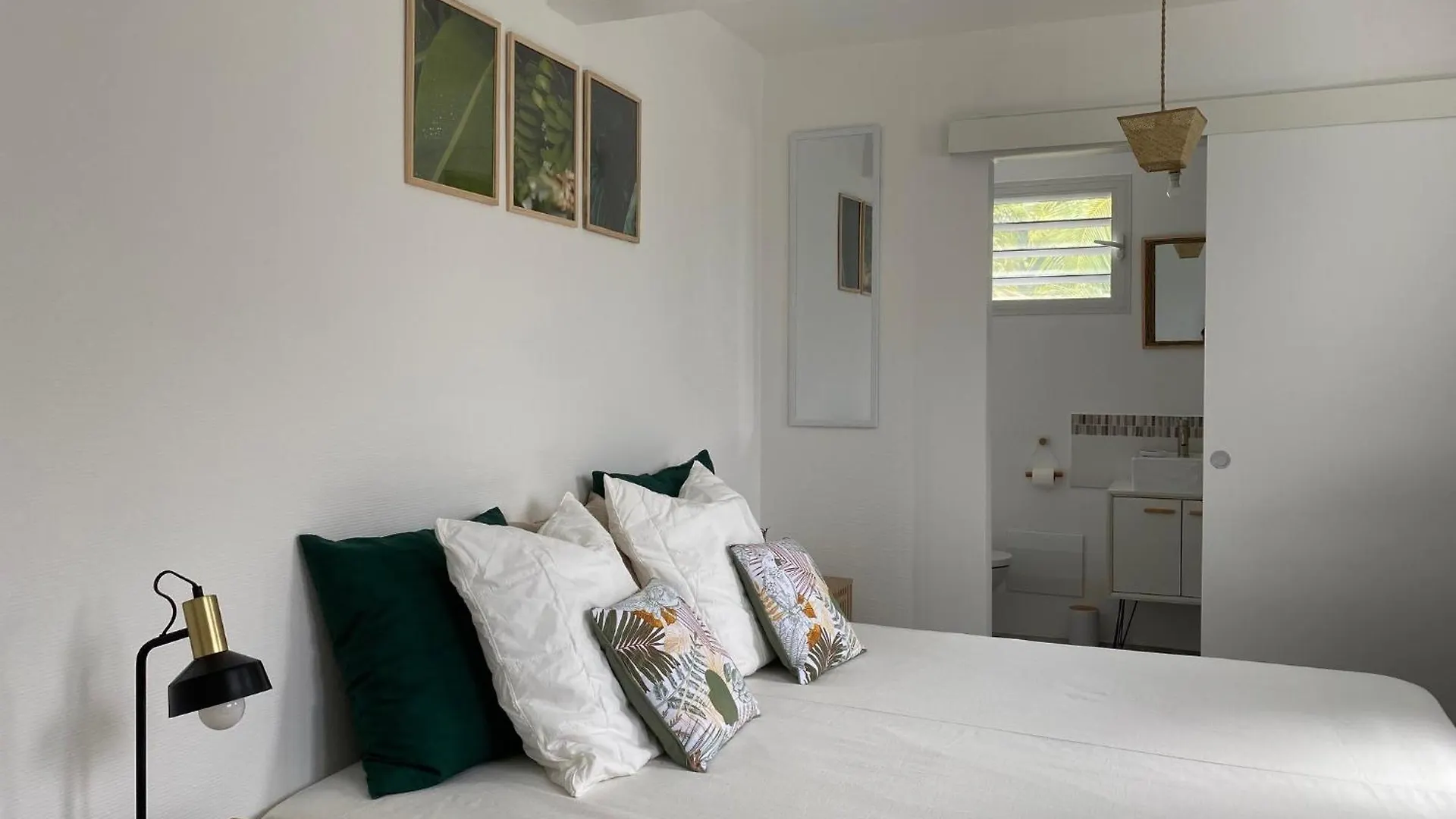 Homestay Chambre Double Bas De Villa Fort-de-France
